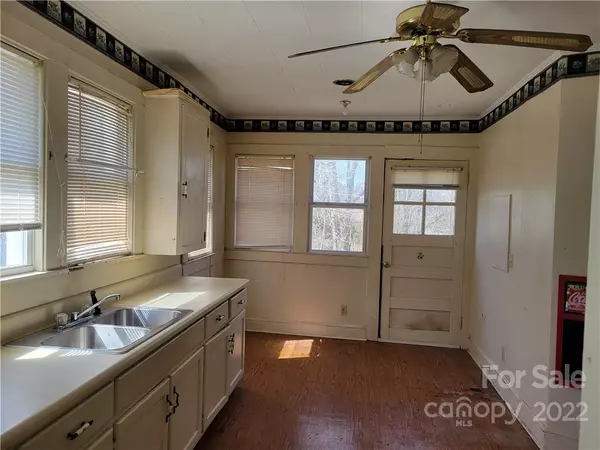 Albemarle, NC 28001,1810 Continental DR