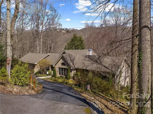 Hendersonville, NC 28792,14 Panther Ridge RD