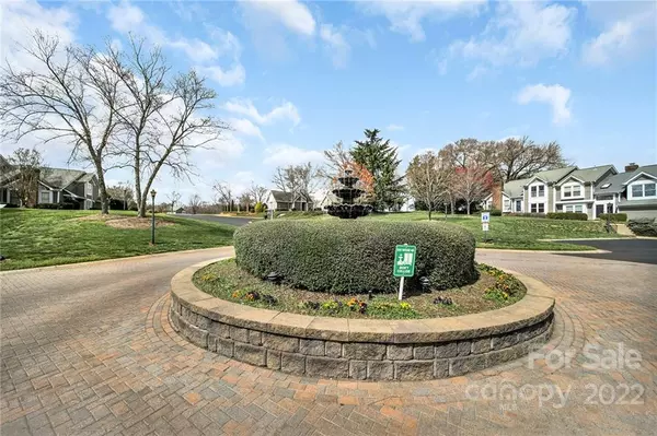 Charlotte, NC 28210,7251 Meeting ST