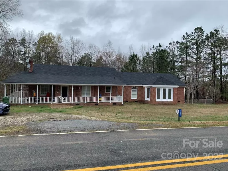 1609 Flint Ridge RD, Heath Springs, SC 29058