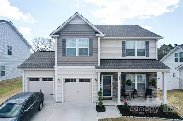 530 Contentment DR, Locust, NC 28097