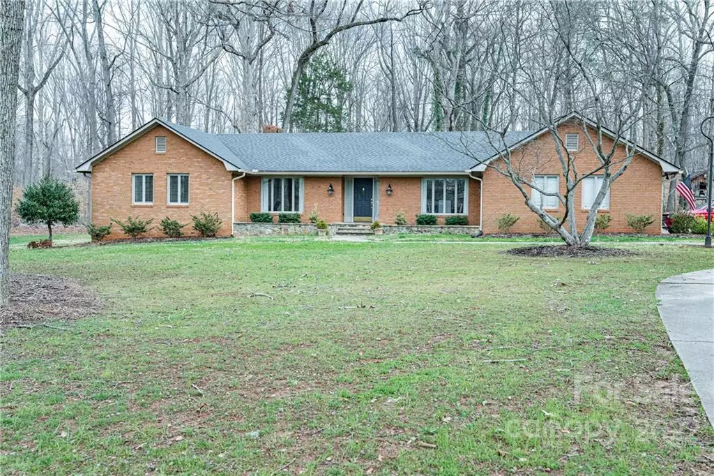 Salisbury, NC 28146,129 Pecan LN