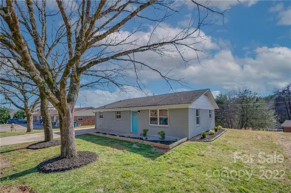 Forest City, NC 28043,236 Mcdaniel ST