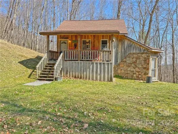 Hot Springs, NC 28743,10120 Meadow Fork RD