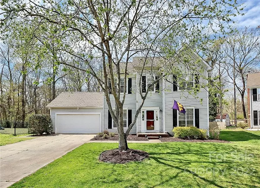 6606 Flat Creek DR, Charlotte, NC 28277