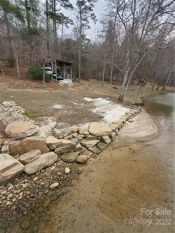 Connelly Springs, NC 28612,2015 Castle Vista CT #5&6a