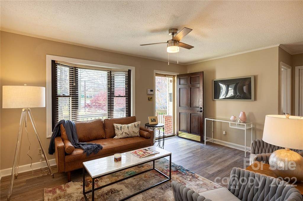 1422 Brook RD, Charlotte, NC 28205