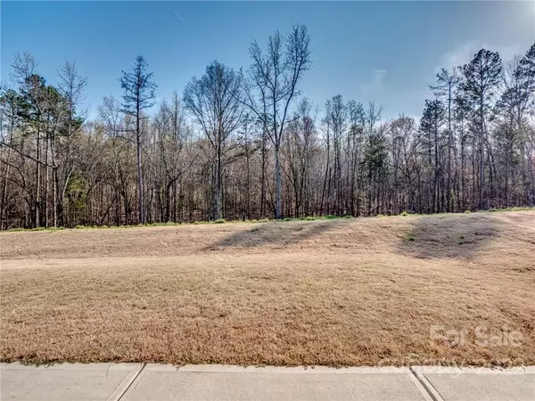 Kannapolis, NC 28081,6201 Trinity Crossing CIR