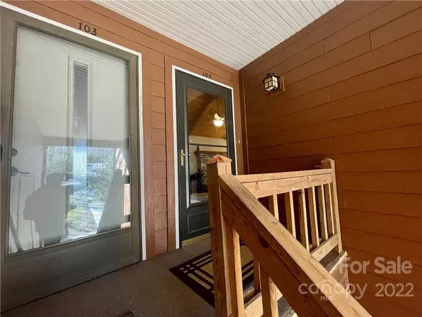 Lake Toxaway, NC 28747,43 Toxaway Views DR ##104