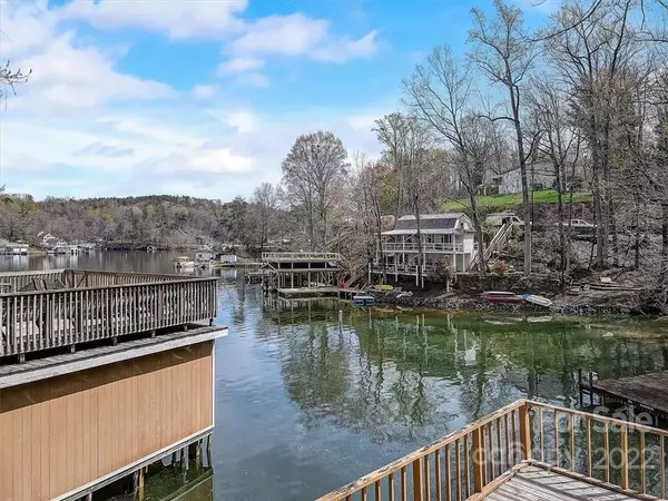 Lake Lure, NC 28746,108 Basswood DR