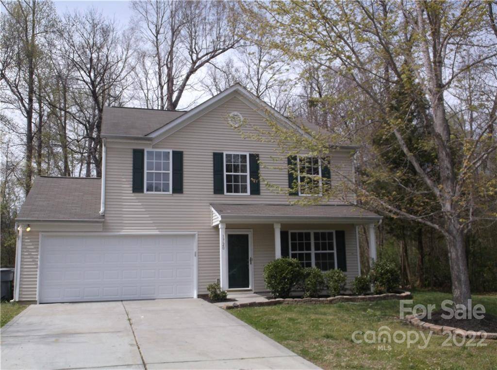 1720 Long Paw LN, Charlotte, NC 28214