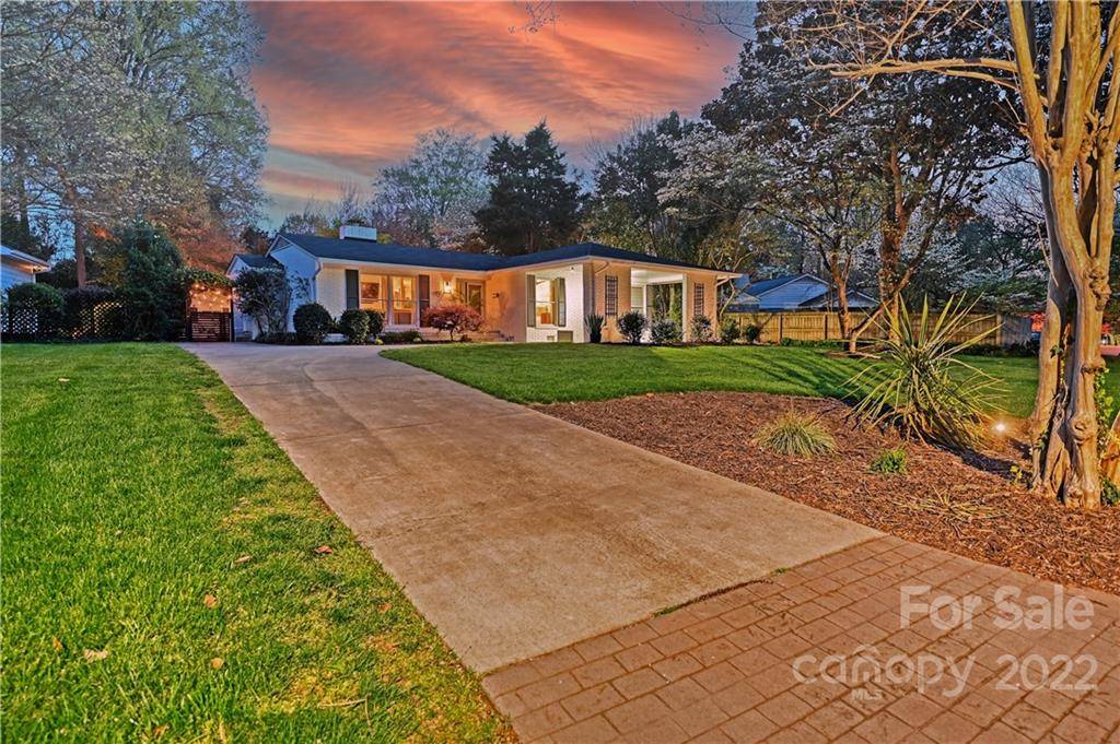 Charlotte, NC 28209,912 Sewickley DR