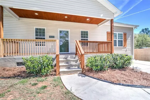 Charlotte, NC 28208,4320 Faraday ST