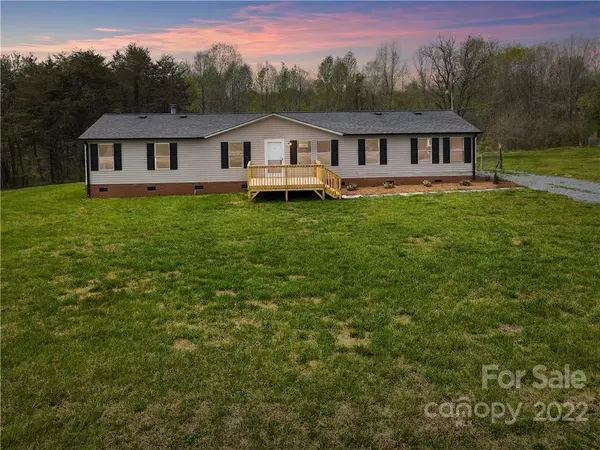 152 Eaker DR, Cherryville, NC 28021