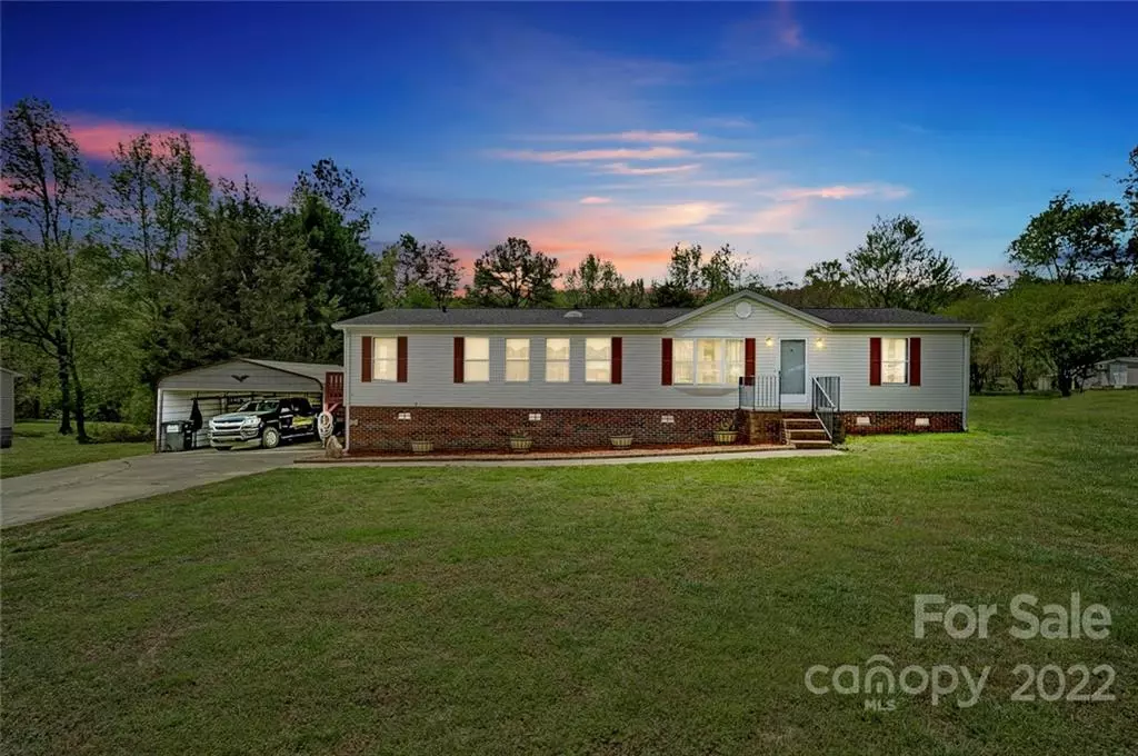 Stanfield, NC 28163,11108 Saint Onge DR