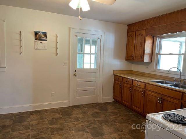 Rutherfordton, NC 28139,461 US 64 HWY
