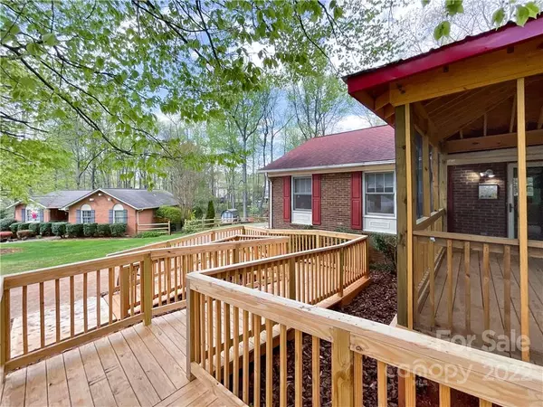 Matthews, NC 28105,1013 Timber Wood CT