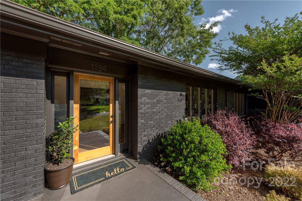 1139 Shady Bluff DR, Charlotte, NC 28211