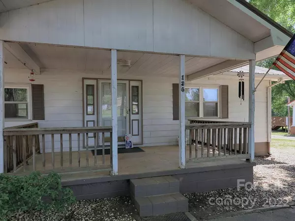 Mooresville, NC 28117,136 Mt Mourne LOOP