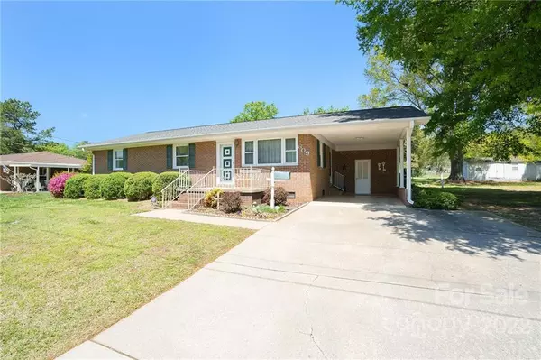 Landis, NC 28088,609 E Ridge AVE