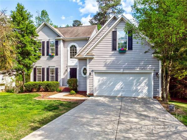 207 Whitegrove DR, Fort Mill, SC 29715