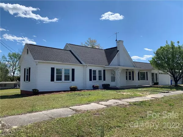 412 N Sycamore ST, Pageland, SC 29728