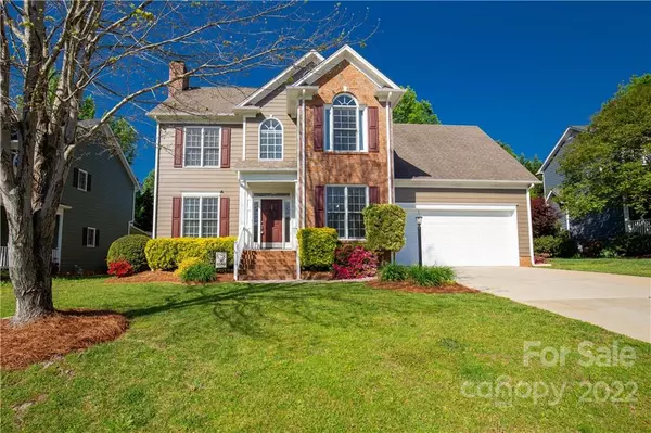 1223 Old Coach LN, Rock Hill, SC 29732