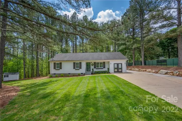 Ellenboro, NC 28040,317 Wallace RD
