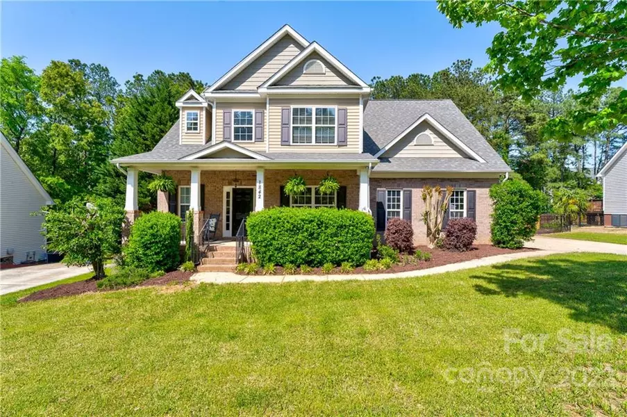 1842 Sam Smith RD, Fort Mill, SC 29708