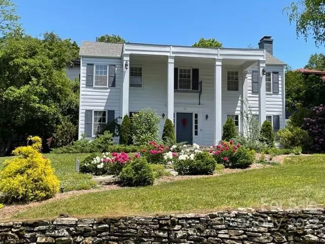 45 Glen Falls RD, Asheville, NC 28804