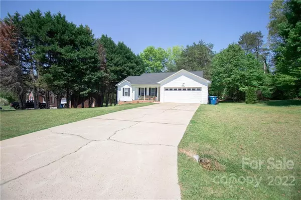 Conover, NC 28613,1845 Summerfield CIR