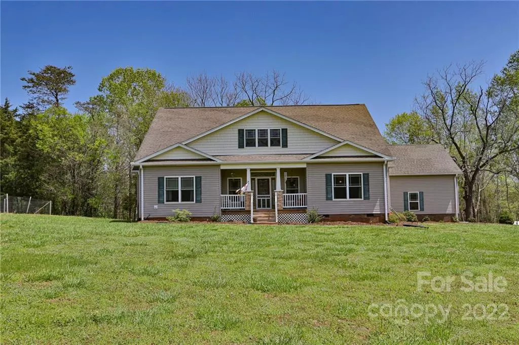 Olin, NC 28660,129 Gatton DR