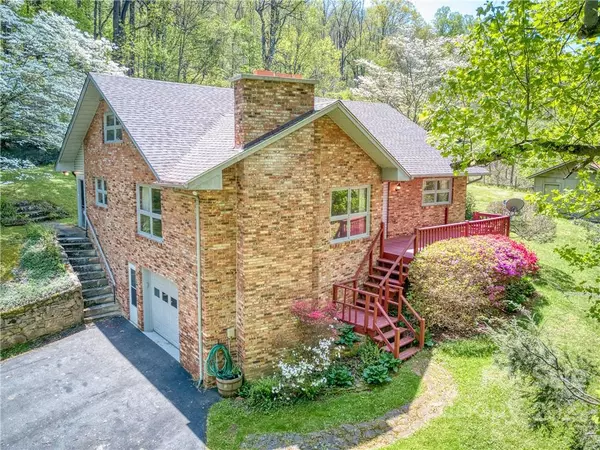 Waynesville, NC 28786,430 Echo DR