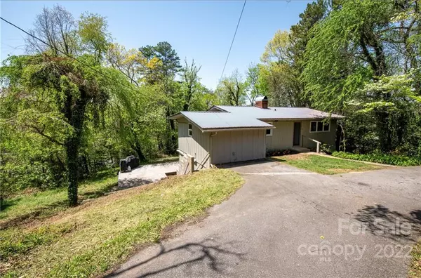 Cullowhee, NC 28723,164 Gudger Hill RD