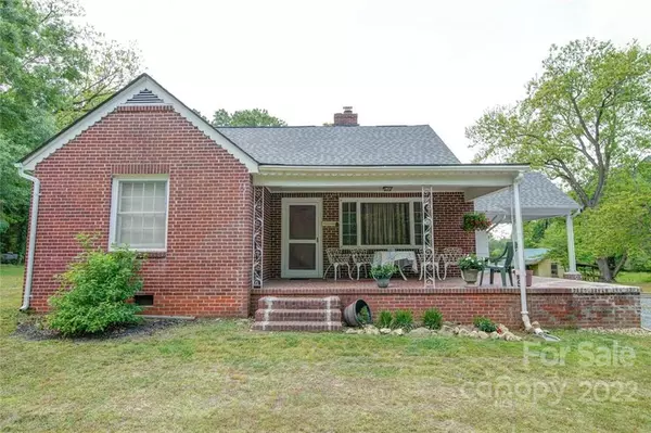 Ansonville, NC 28007,8677 Highway 52 RD