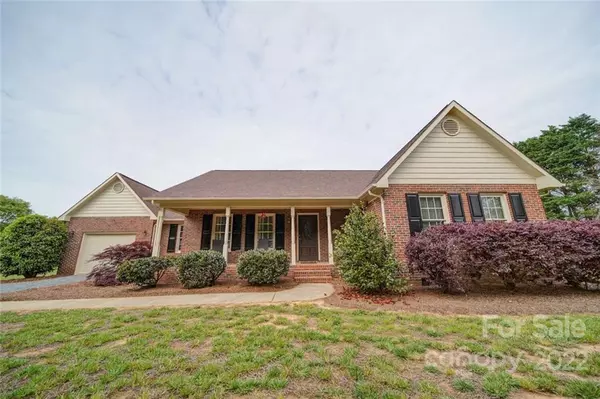 Monroe, NC 28110,3901 Matthew DR