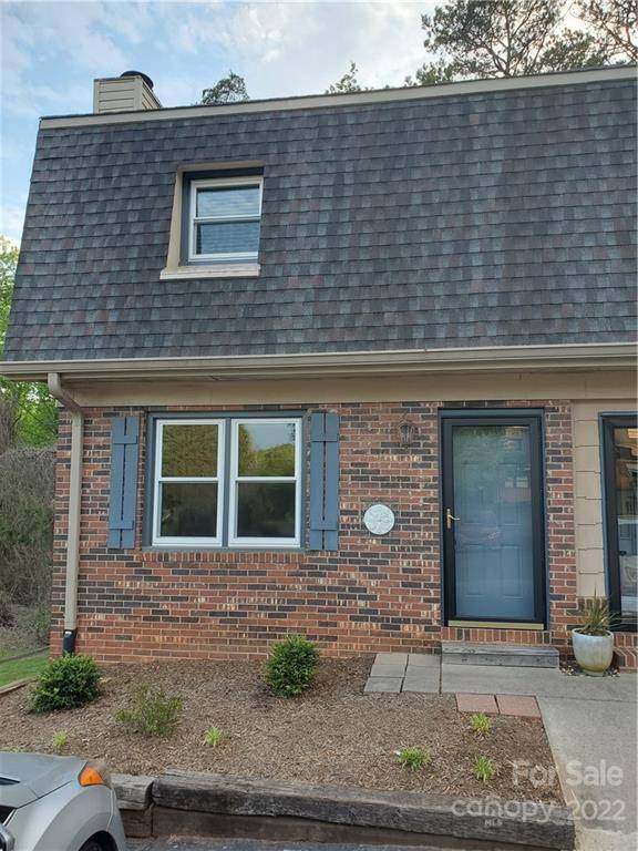 228 14th AVE SE #A, Hickory, NC 28602