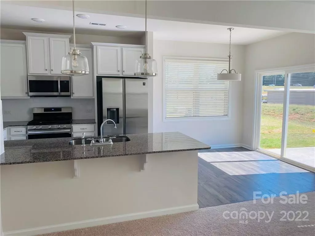 Terrell, NC 28682,8185 Sheffield DR #152