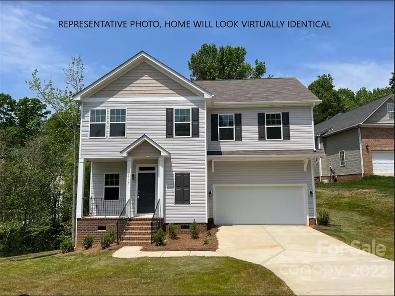 109 Top Flite DR, Statesville, NC 28677