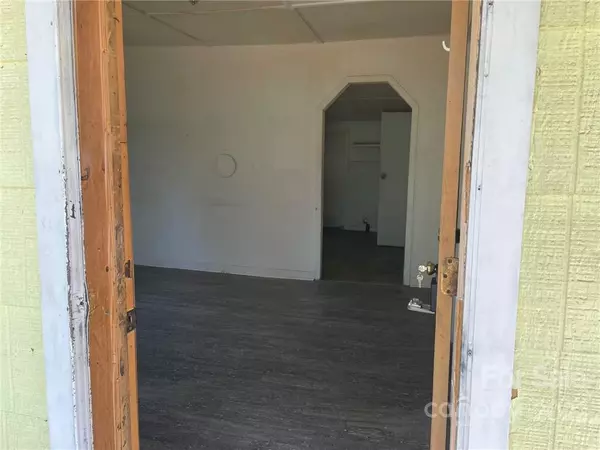 Gastonia, NC 28052,1612 Martin AVE