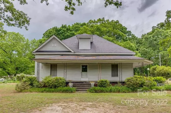 4571 Wylies Mill RD, Edgemoor, SC 29712