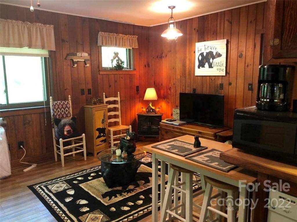 Bryson City, NC 28713,180 Valley LN #55