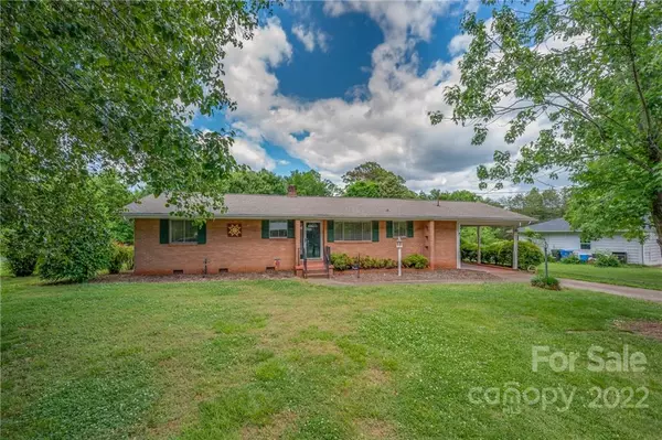 Rutherfordton, NC 28139,136 Crestview ST