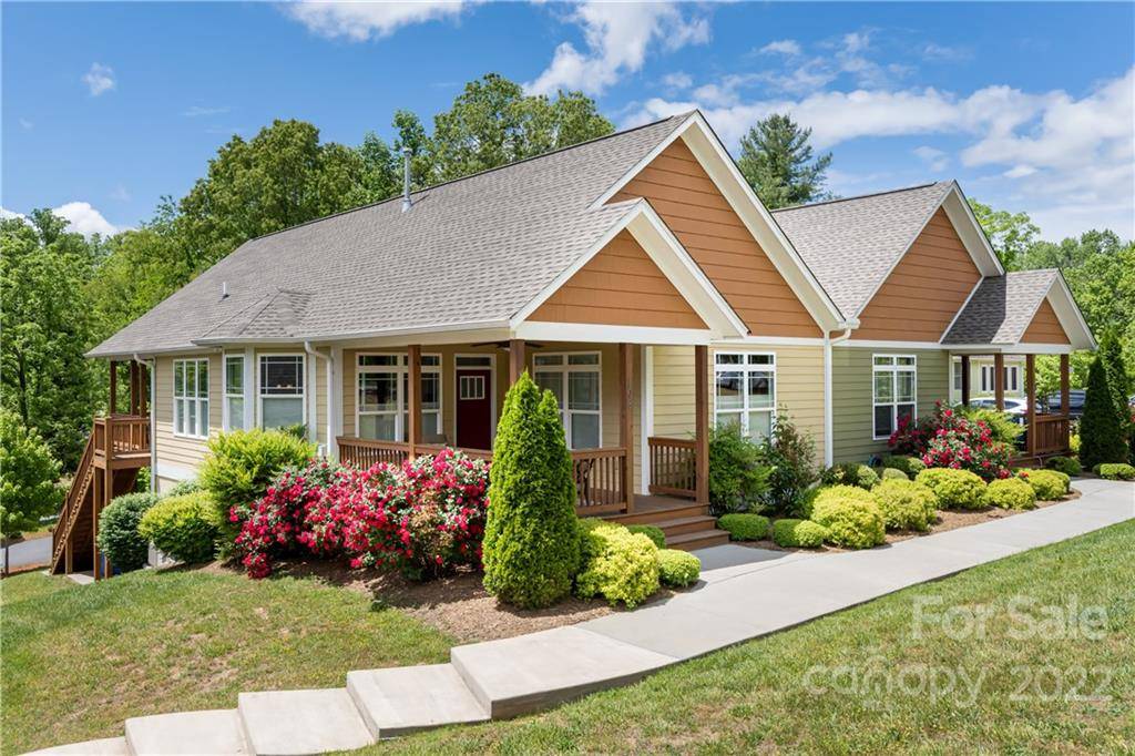 15 Myra PL #109, Asheville, NC 28806