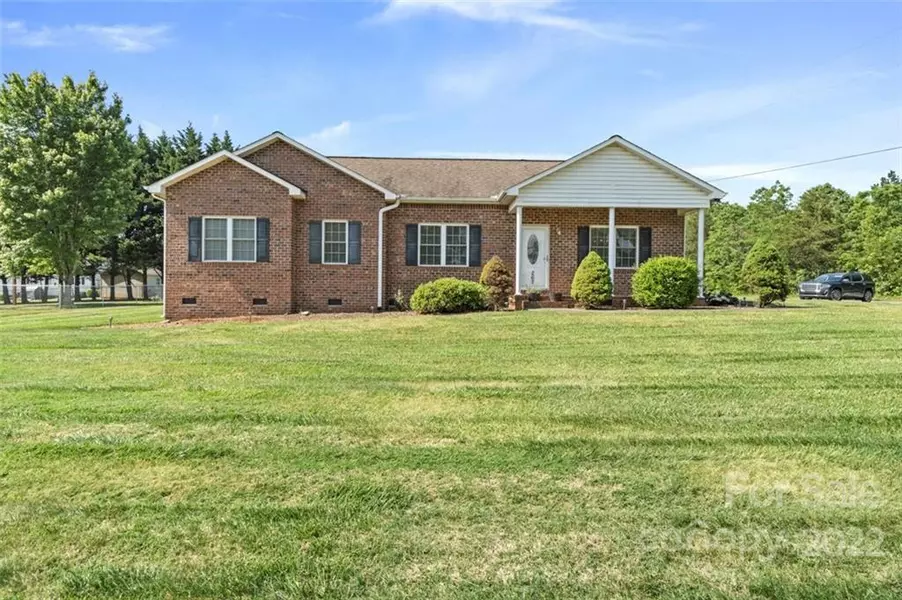 267 Scotts Creek RD, Statesville, NC 28625