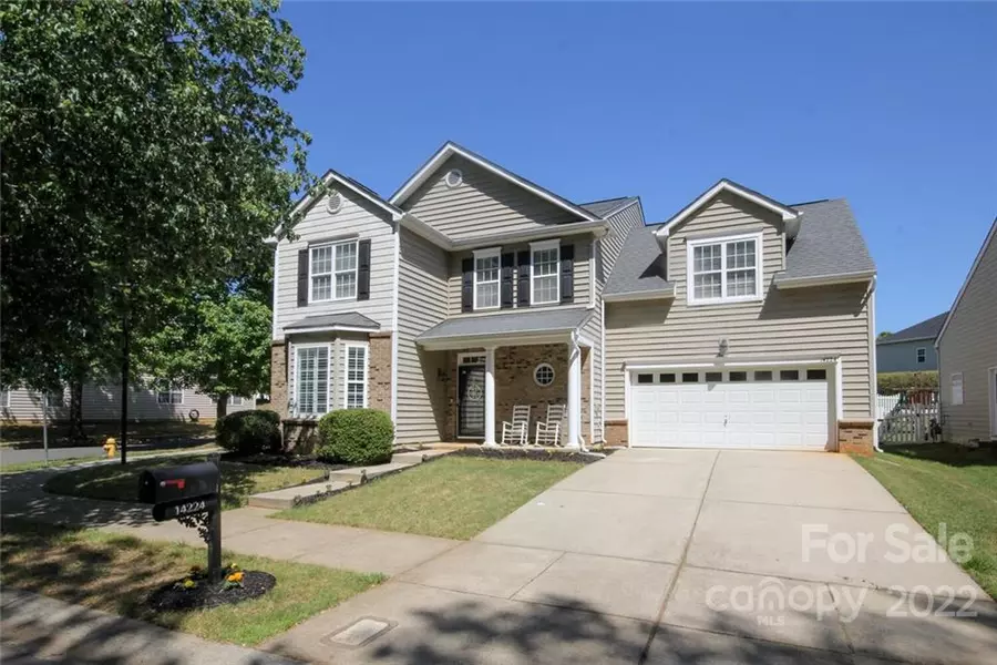 14224 Lyon Hill LN, Huntersville, NC 28078