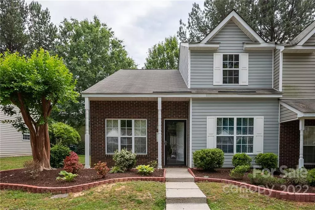 Charlotte, NC 28227,7526 Petrea LN