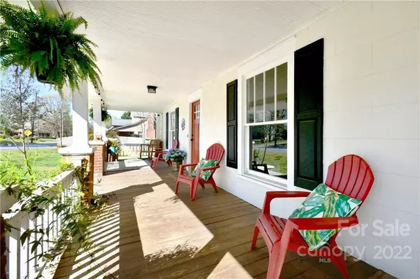 Troutman, NC 28166,148 Church ST