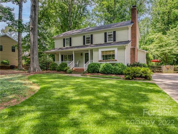 4613 Crooked Oak LN, Charlotte, NC 28226