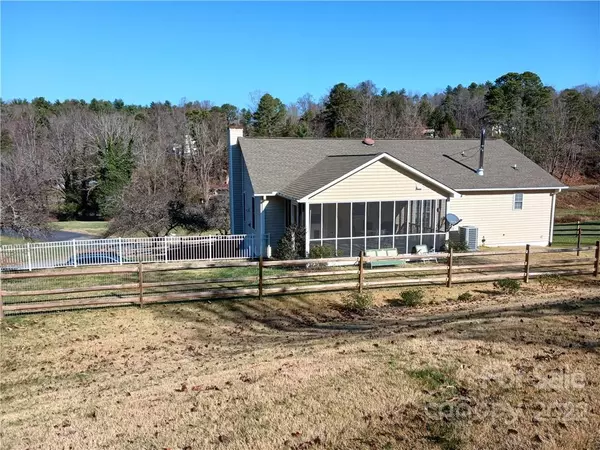 Weaverville, NC 28787,4 Carissa DR #8